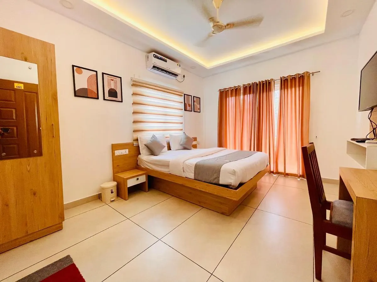 Hotel Oceana Hills Residency Alappuzha 3*,